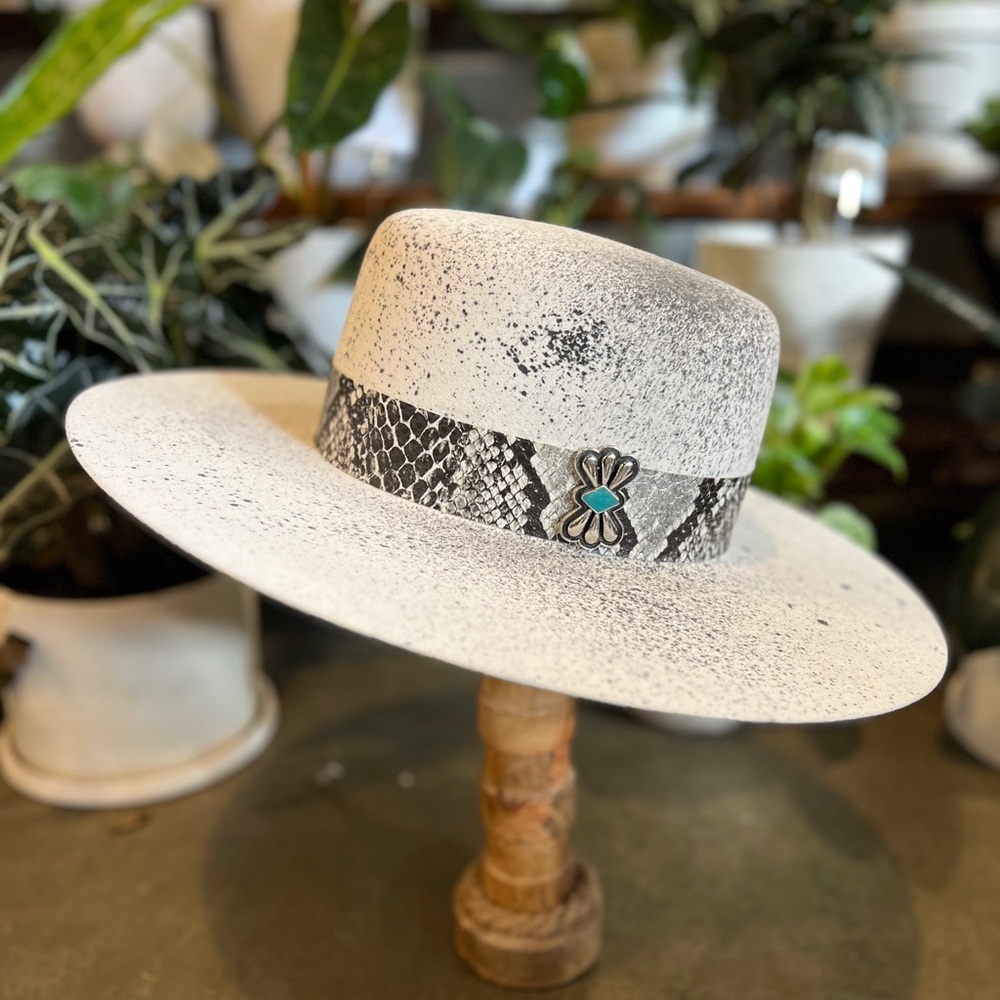 Atwood Wild Rose Speckled Wide-Brim Hat